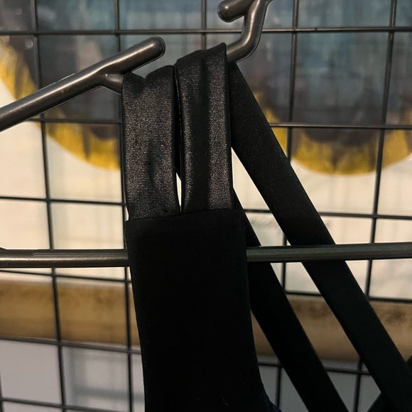 Lanston Sport Black Cross-Back Bralette - Picture 2 of 4